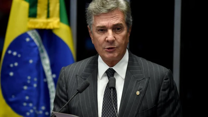 El expresidente brasileño Collor de Mello recibe prisión domiciliaria
