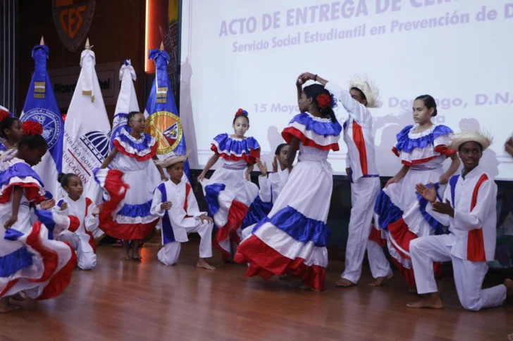Consejo Nacional de Drogas certifica a 275 estudiantes como promotores de vida sana