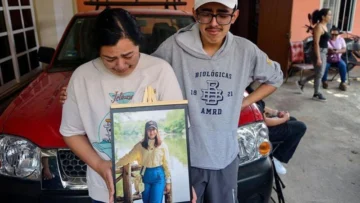 Quiénes son las víctimas y qué dudas deja el mortal choque de un buque escuela mexicano con el puente de Brooklyn en Nueva York
