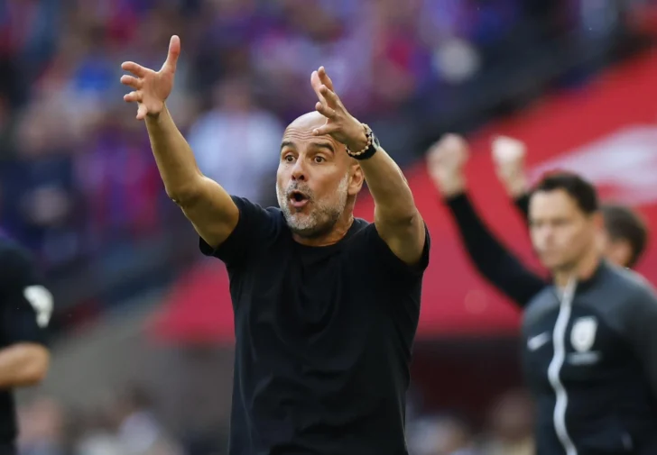 Guardiola amenaza al Manchester City con irse si no le dan una plantilla compacta