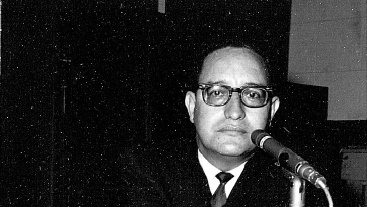 Se encuentra en RD Tiberio Castellanos, único vivo de los fundadores del MPD en Cuba en 1956