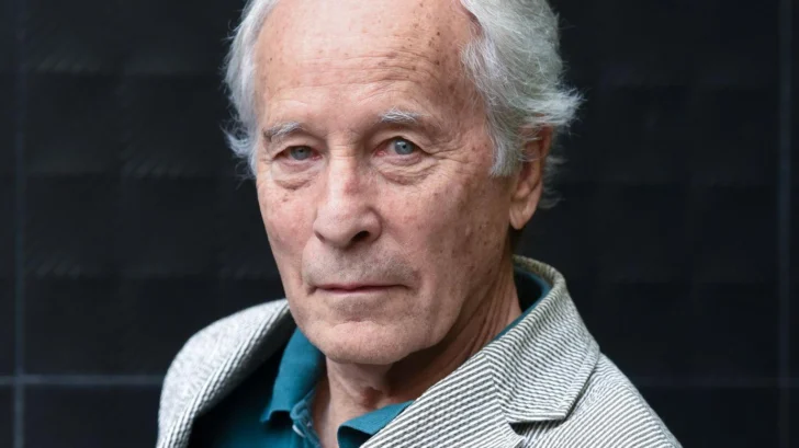 'Incluso cuando hayas perdido un hijo o a tu esposa, nada te exime de tu responsabilidad de ser feliz': Richard Ford