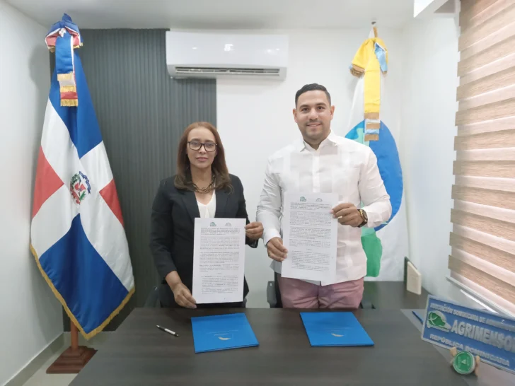 Firman convenio para fortalecer el sector construcción