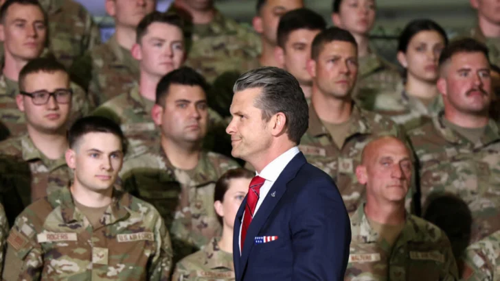 La Corte Suprema aprueba la expulsión de militares trans del ejército estadounidense