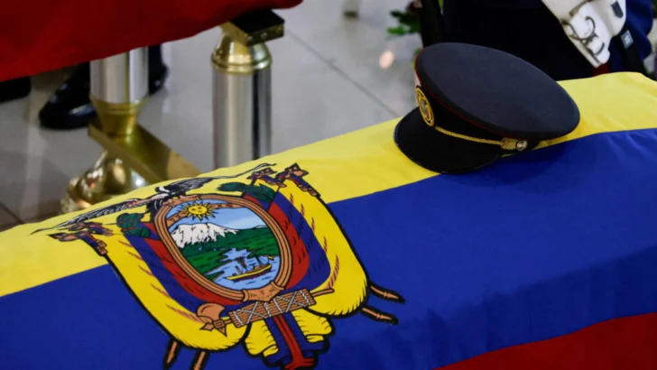 Ecuador: velatorio por soldados asesinados a manos de un grupo armado colombiano
