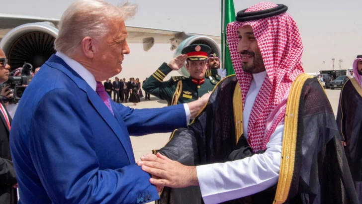 Trump inicia gira por Medio Oriente con foco en Gaza, Irán y acuerdos comerciales