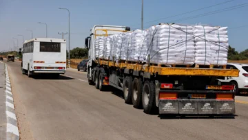 Tras la reapertura parcial, solo se ha distribuido la ayuda de 90 camiones en Gaza, según la ONU