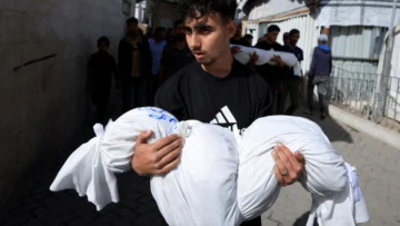 Centenares de escritores francófonos exigen llamar genocidio los ataques israelíes en Gaza