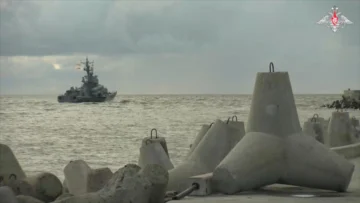 Rusia inicia ejercicios militares en el mar Báltico; Trump advierte que Putin juega con fuego