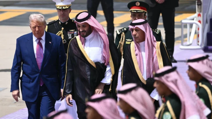Donald Trump visita Arabia Saudita: una alianza estratégica, económica y personal