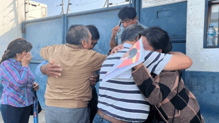 Qué se sabe del secuestro y el asesinato de 13 mineros en Pataz por los que la presidenta de Perú declaró el toque de queda en la zona