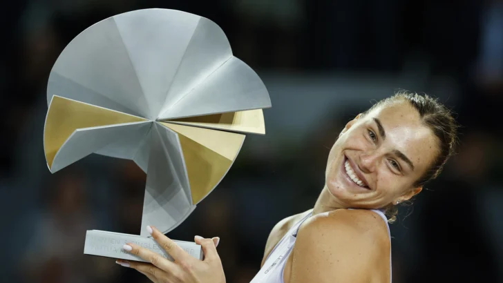 Sabalenka arrasa en su estreno en Roma donde Alcaraz quiere final con Sinner