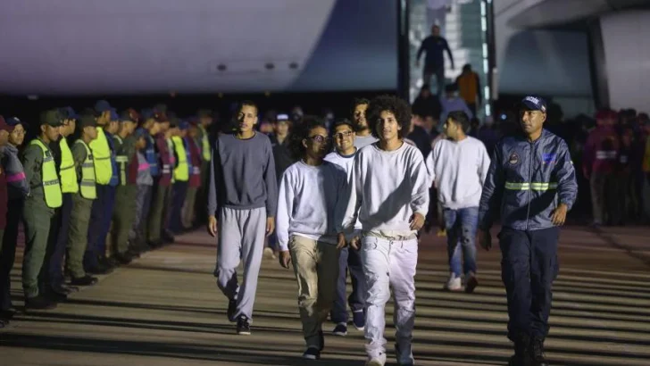 EE.UU. ofrece US$1.000 y pasaje aéreo a los inmigrantes irregulares que se 