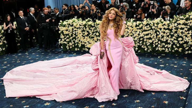 Met Gala 2025: los extravagantes atuendos de las celebridades en la gala más importante del mundo de la moda