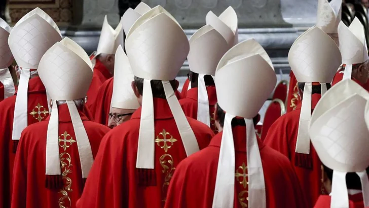 4 detalles de la película 'Cónclave' que revelan cómo es el proceso para elegir al Papa