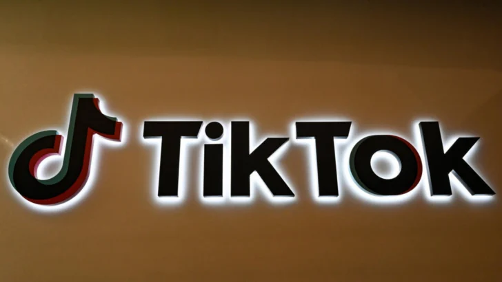 TikTok recibe una multa de 530 millones de euros de la UE por enviar datos de europeos a China