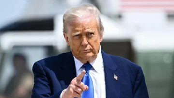 Trump dice que llamará a Putin el lunes para discutir cómo detener el 'baño de sangre' en Ucrania
