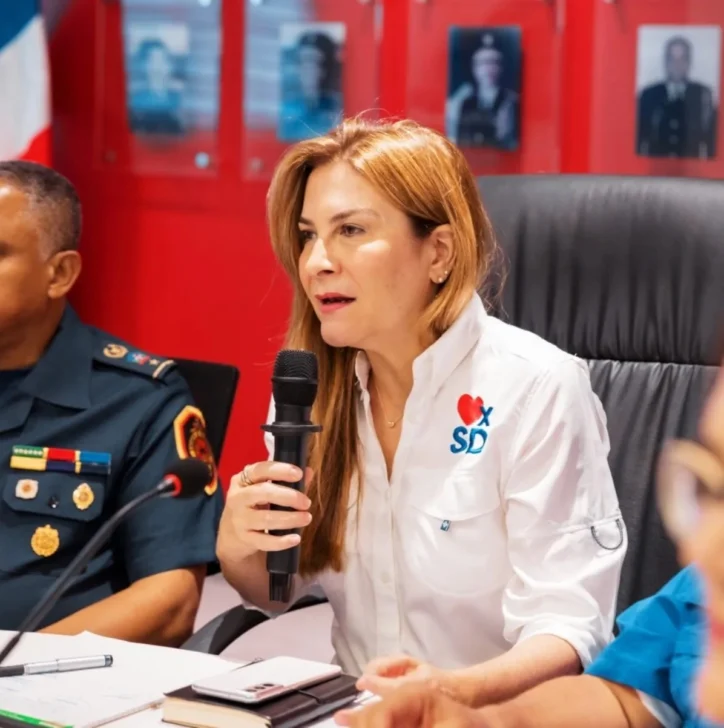 Alcaldesa del DN activa el comité ante alerta amarilla por vaguada