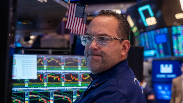 Wall Street gana 3 % semanal con dato de empleo en EEUU y negociación con China