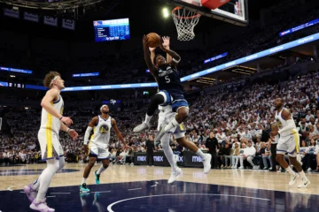 Minnesota explota la baja de Curry y empata serie ante Warriors Minnesota explota la baja de Curry y empata serie ante Warriors