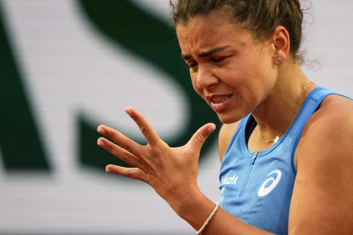 Paolini tiembla, Sabalenka no y tampoco la china Qinwen Zheng