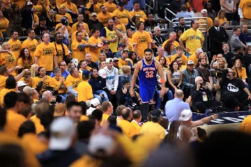 Dominicano-estadounidense rescata a los Knicks en Indiana y revive la final del Este