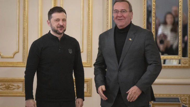 Pistorius, apoyo de Kiev, seguirá al frente de la Defensa en nuevo gobierno alemán
