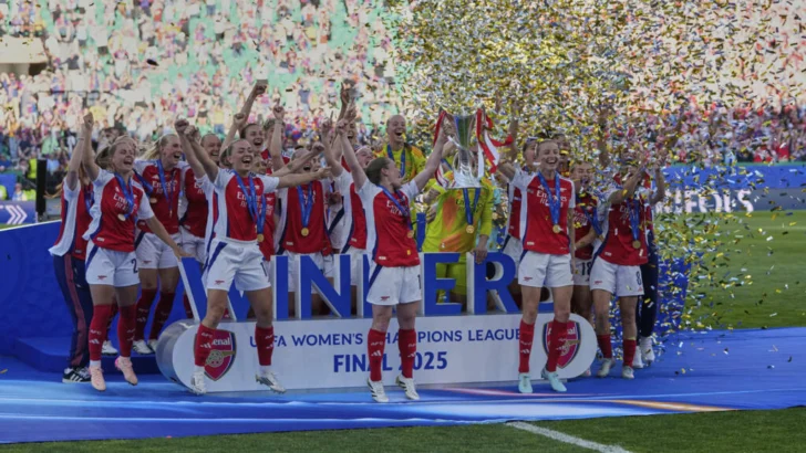Arsenal arrebata la corona del fútbol femenino al Barça