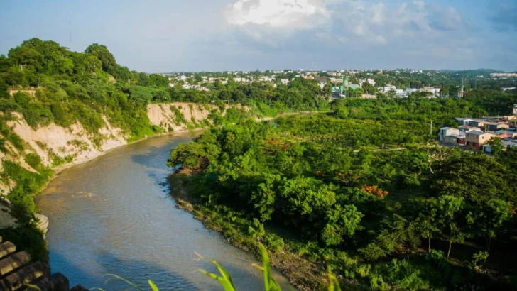 COE recomienda no hacer uso recreativo del río Yaque del Norte