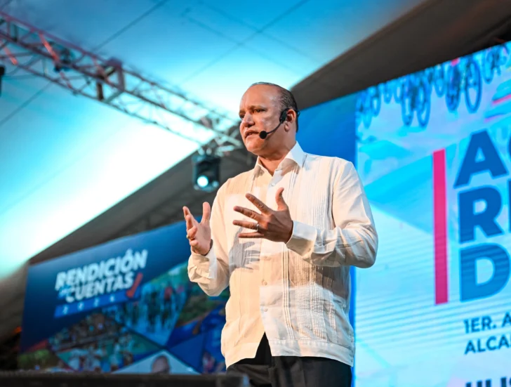 Alcalde Ulises Rodríguez anuncia reestablecerá parquímetros fueron anulados por SCJ