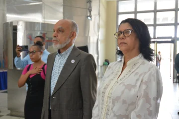 Biblioteca Pedro Mir UASD abre semana cultural con exposiciones de libros