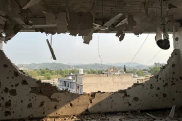 Múltiples explosiones en la Cachemira india, horas después de acuerdo de cese al fuego Múltiples explosiones en la Cachemira india, horas después de acuerdo de cese al fuego
