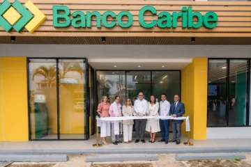 Banco Caribe presenta renovada sucursal en Bávaro Banco Caribe presenta renovada sucursal en Bávaro