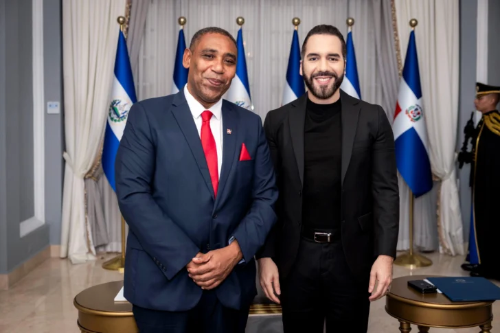 Embajador Flavio Rondón de Jesús presenta cartas credenciales ante Gobierno de El Salvador