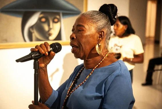  Enerolisa Núñez y su grupo de salve en su presentación en la noche larga de museos. Foto: Otto Viloria.