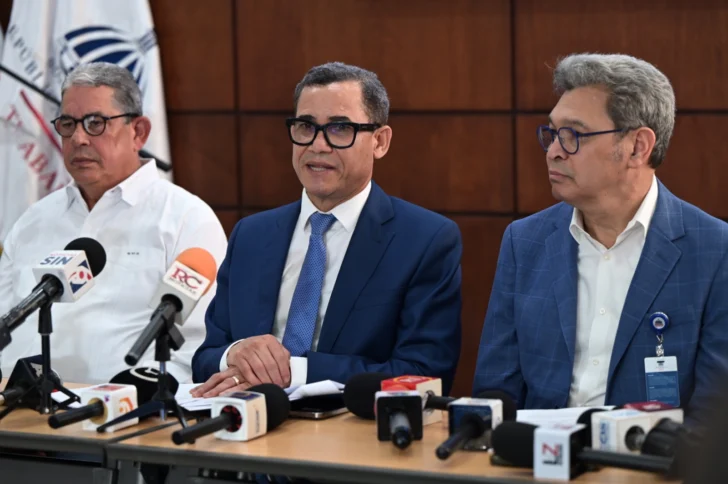 Nueve empresas en Guerra violan la nacionalización del trabajo 80-20