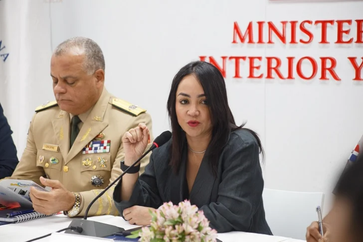 Comienza plan de acción para frenar tráfico de armas en República Dominicana y Centroamérica