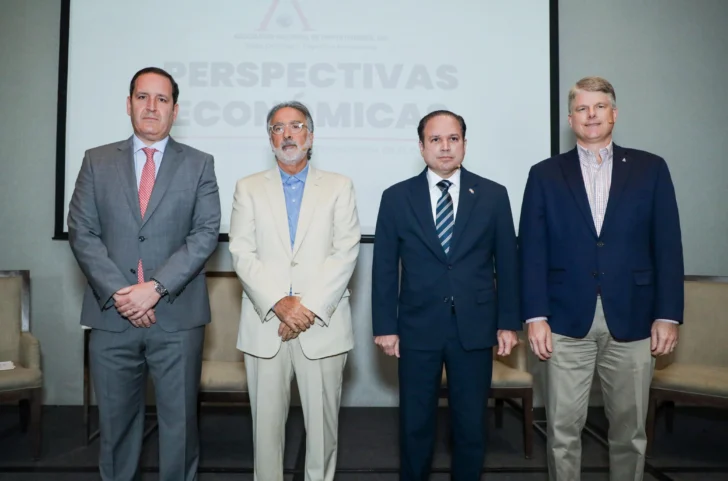 Importadores se quejan de la informalidad 'desmedida' y competencia desleal