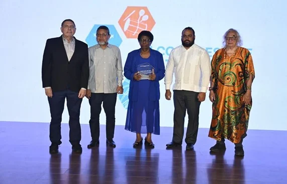 Gamal Michelen, Carlos Andújar, Celsa Albert, Mijail Peralta y Dagoberto Tejeda.