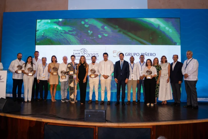 Grupo Piñero entrega premio Los + Ecoistas República Dominicana