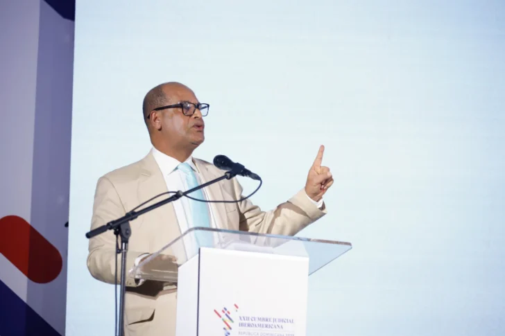 Presentan en la Cumbre Judicial Iberoamericana el Manual de Ética Judicial más completo del país
