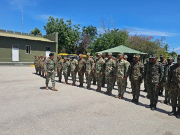 Comandante exige mayor esfuerzo de las tropas contra el tráfico de personas, el contrabando y otros delitos Comandante exige mayor esfuerzo de las tropas contra el tráfico de personas, el contrabando y otros delitos