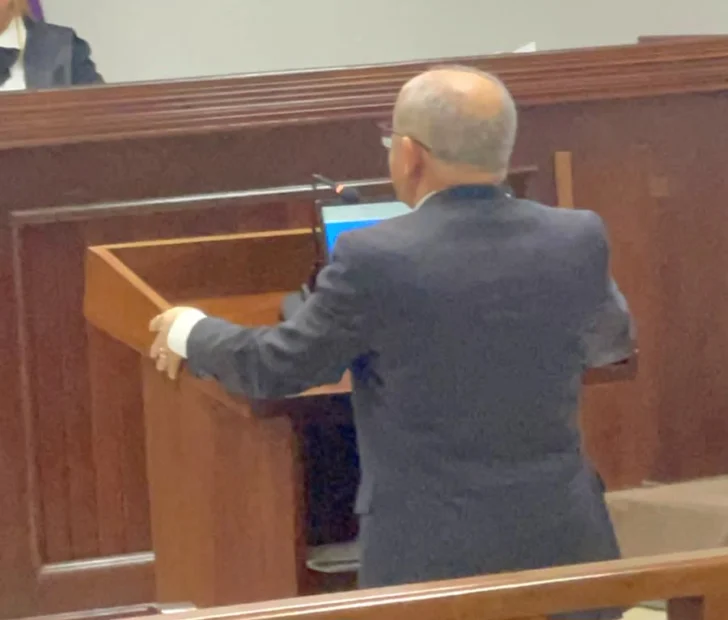 Abogado de exministro Hidalgo afirma Domedical Supply proveía a Salud Pública antes de su gestión