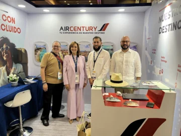 Air Century fortalece relaciones comerciales