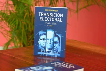 Guido Gómez Mazara presenta en San Francisco de Macorís su libro 'Transición electoral 1966-1996&#8243;