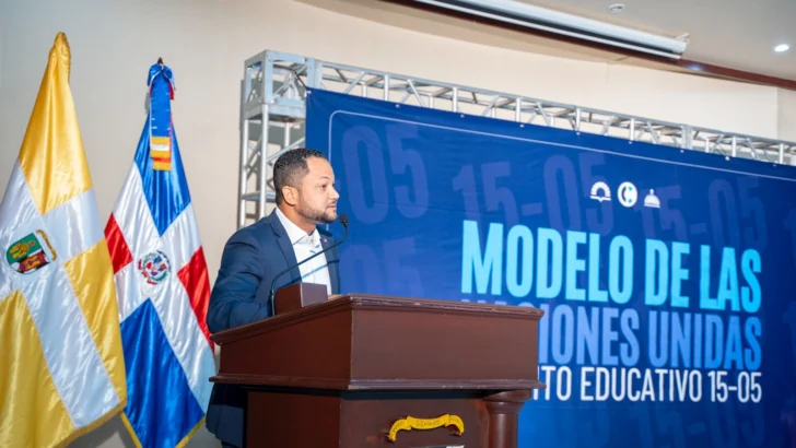 Joven dirigente político Leandro Mieses encabeza apertura del Modelo Distrital de la ONU