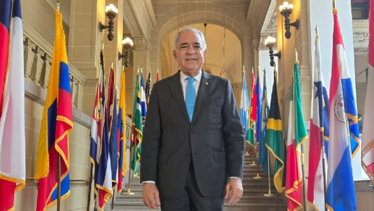 Fausto Liz representa a la COPPPAL en juramentación del nuevo secretario general de la OEA