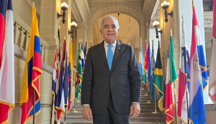 Fausto Liz representa a la COPPPAL en juramentación del nuevo secretario general de la OEA