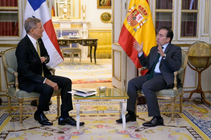 Los ministros de Exteriores de España y República Dominicana refrendan lazos comunes