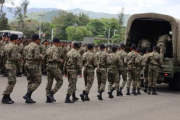 Ejército despliega otros 800 soldados en la frontera por crisis haitiana